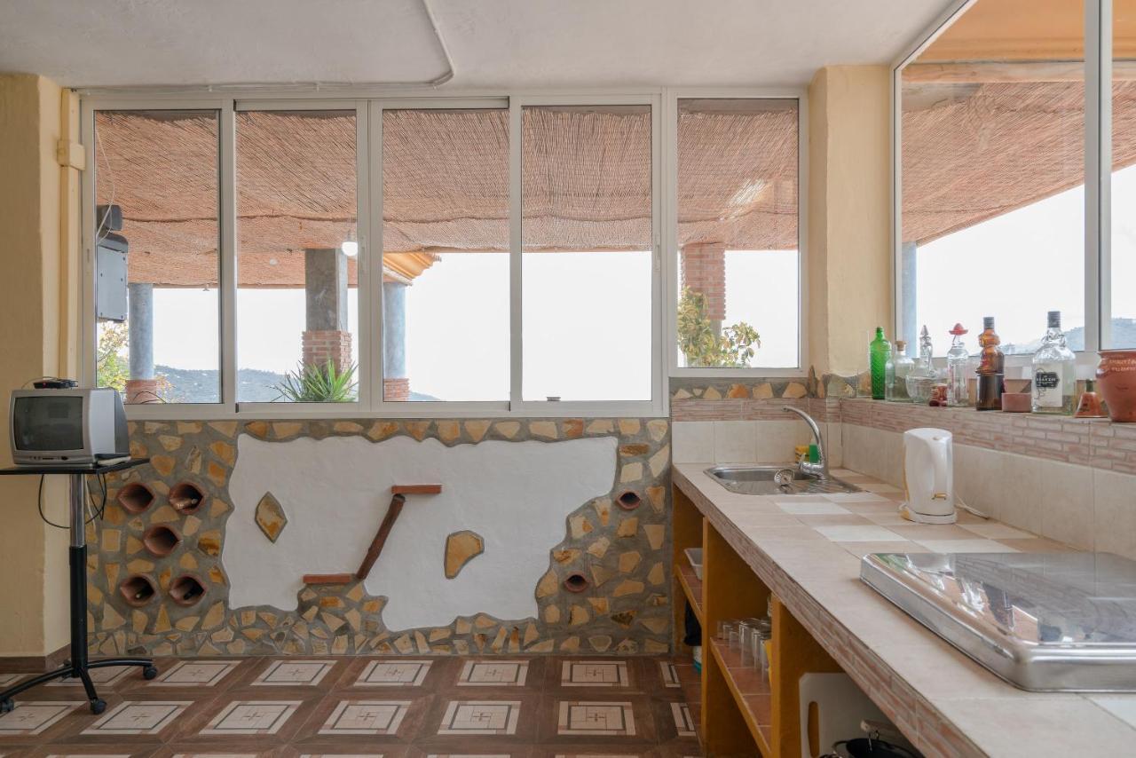 Cortijo La Encina Villa Sayalonga ภายนอก รูปภาพ