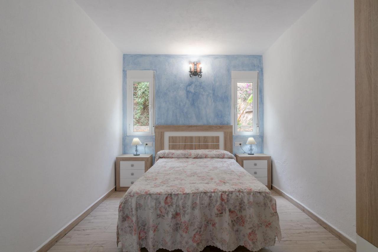 Cortijo La Encina Villa Sayalonga ภายนอก รูปภาพ
